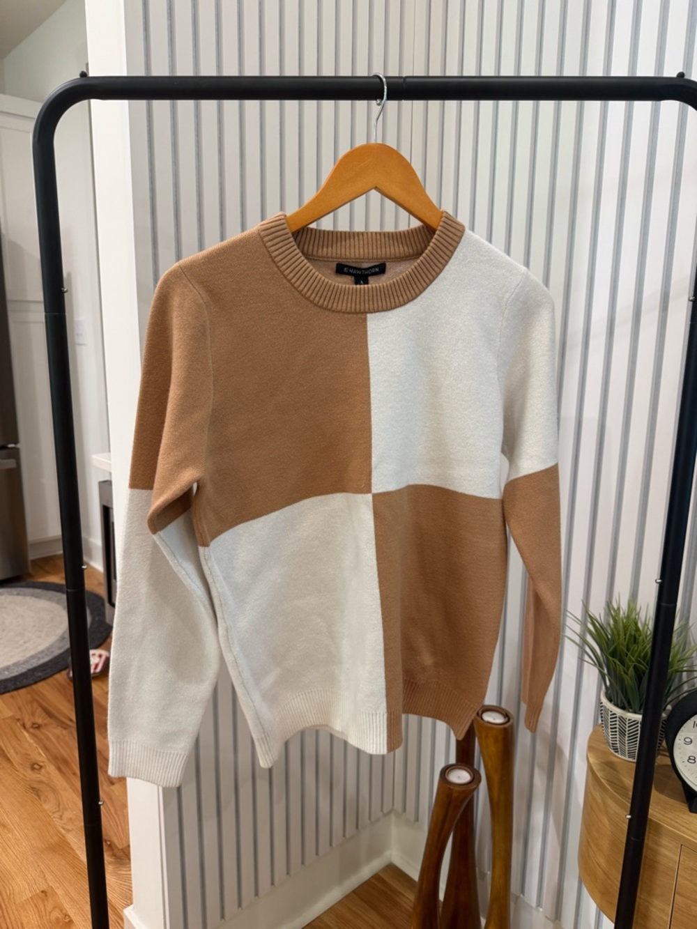41 Hawthorn Two-Tone Crewneck Sweater - Cream & Tan